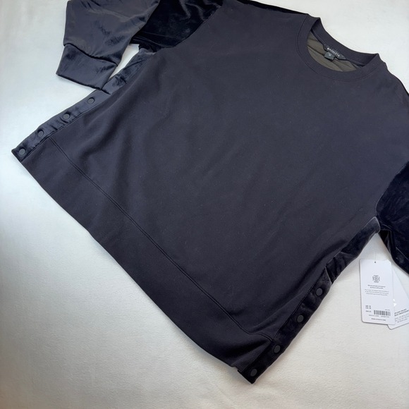 Athleta Retroplush Velvet Crewneck Sweatshirt, Snap Button, Size 1X, Black New - Picture 1 of 10